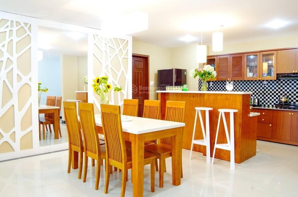 Cho thuê căn hộ giai việt  2pn 2wc 115m2, full nội thất giá 14tr, vị trí thuận tiện, có tttm