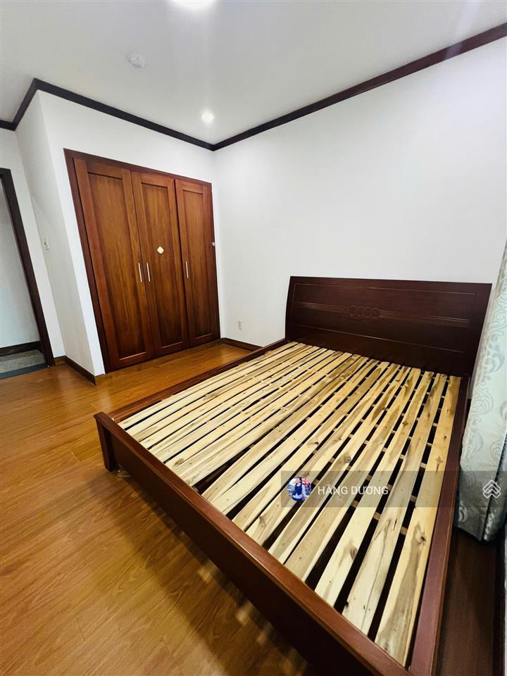 Chuyên bán căn hộ giai việt  góc 3pn 150m2  sổ hồng chính chủ  ngay central mall q8 view thoáng