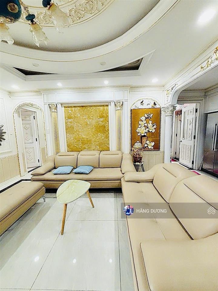 Cần bán một số căn hộ giai việt 3pn  dt 150m2 sổ hồng chính chủ. nhà đẹp thoáng. giá thương lượng