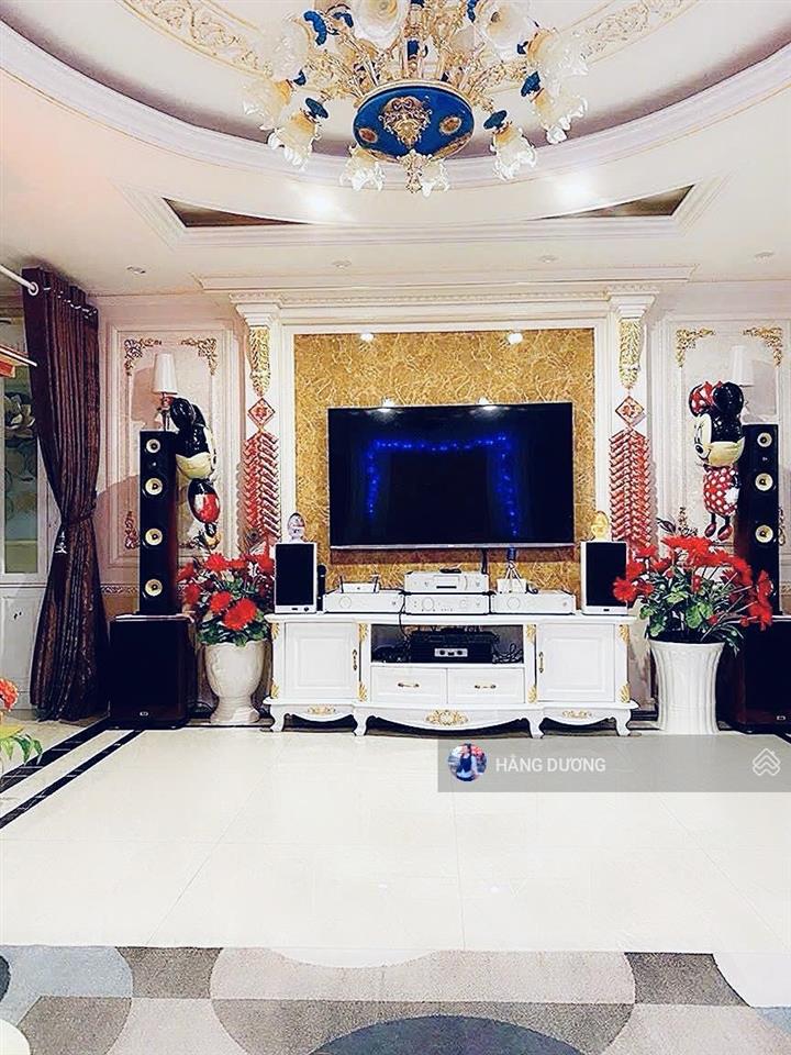 Cần bán một số căn hộ giai việt 3pn  dt 150m2 sổ hồng chính chủ. nhà đẹp thoáng. giá thương lượng