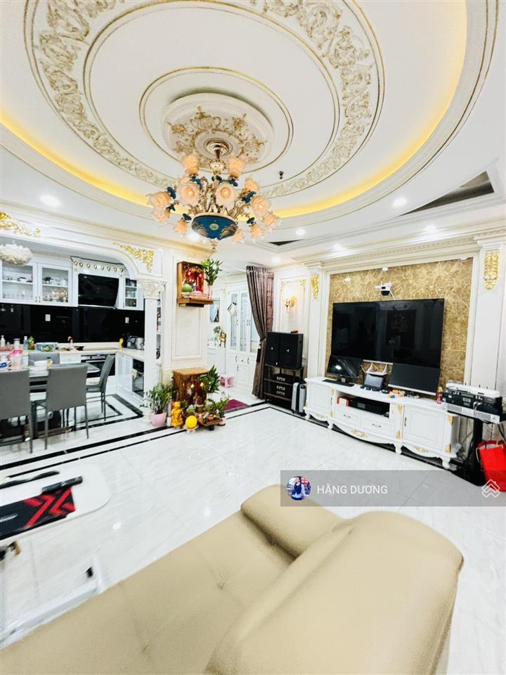 Cần bán một số căn hộ giai việt 3pn  dt 150m2 sổ hồng chính chủ. nhà đẹp thoáng. giá thương lượng