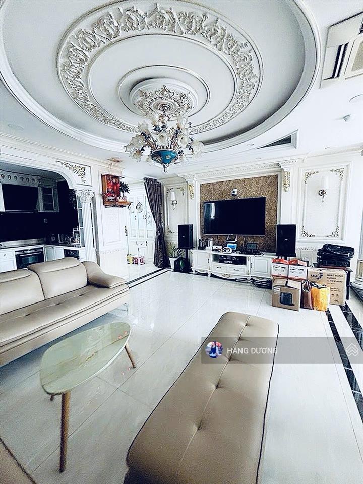 Cần bán một số căn hộ giai việt 3pn  dt 150m2 sổ hồng chính chủ. nhà đẹp thoáng. giá thương lượng