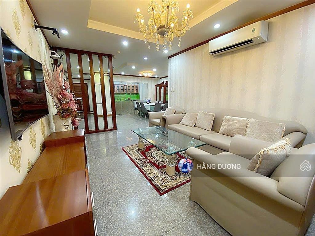 Bán căn hộ quốc cường giai việt  2pn 2wc 115m2  sổ hồng chính chủ. giá tốt/ có tttm central mall