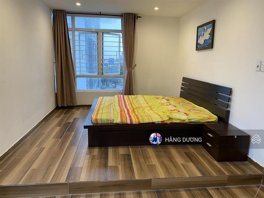 Bán căn hộ quốc cường giai việt  2pn 2wc 115m2  sổ hồng chính chủ. giá tốt/ có tttm central mall
