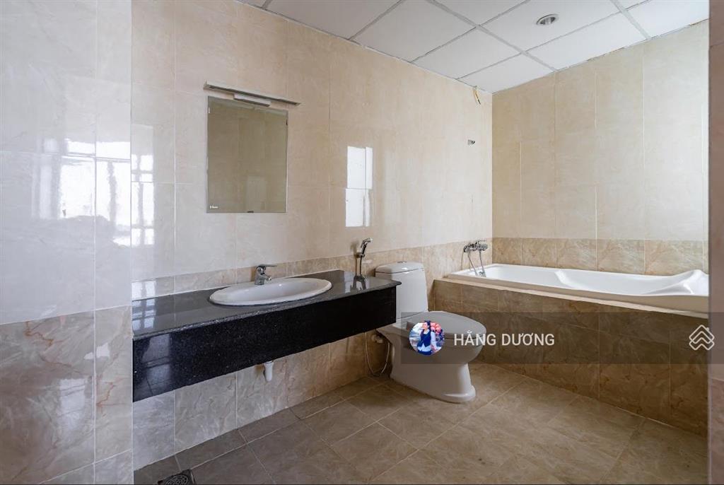 Bán căn hộ quốc cường giai việt  2pn 2wc 115m2  sổ hồng chính chủ. giá tốt/ có tttm central mall