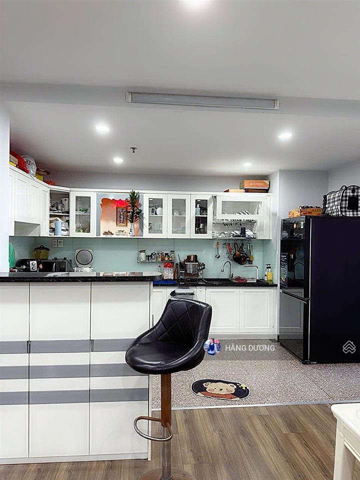 Bán căn hộ quốc cường giai việt  2pn 2wc 115m2  sổ hồng chính chủ. giá tốt/ có tttm central mall