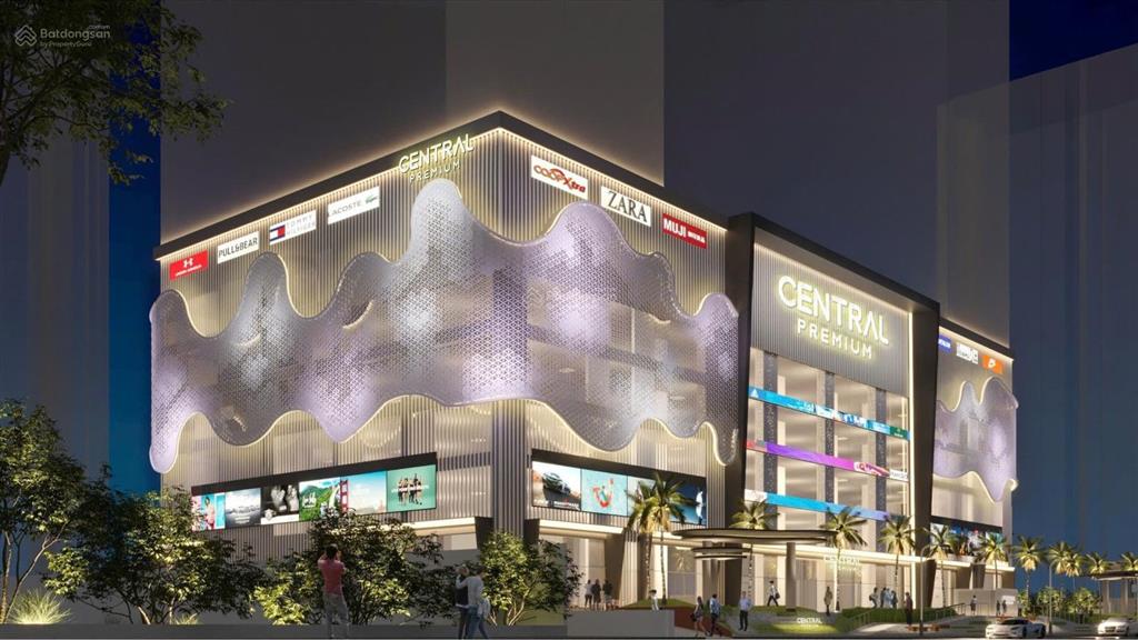 Giỏ hàng ch giai việt trống hoặc full nt cho thuê. 3pn dt lớn 150m2 giá 15tr, view đẹp thoáng mát