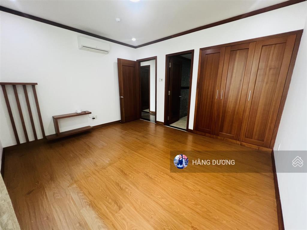 Cần bán căn hộ giai việt. 2pn 2wc  sổ hồng lâu dài. nhà sạch đẹp. giá tốt. mt tạ quang bửu có tttm