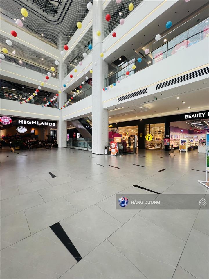 Cần bán căn hộ giai việt. 2pn 2wc  sổ hồng lâu dài. nhà sạch đẹp. giá tốt. mt tạ quang bửu có tttm