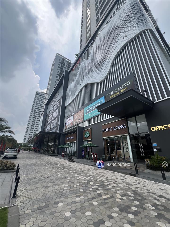 Cần bán căn hộ giai việt. 2pn 2wc  sổ hồng lâu dài. nhà sạch đẹp. giá tốt. mt tạ quang bửu có tttm