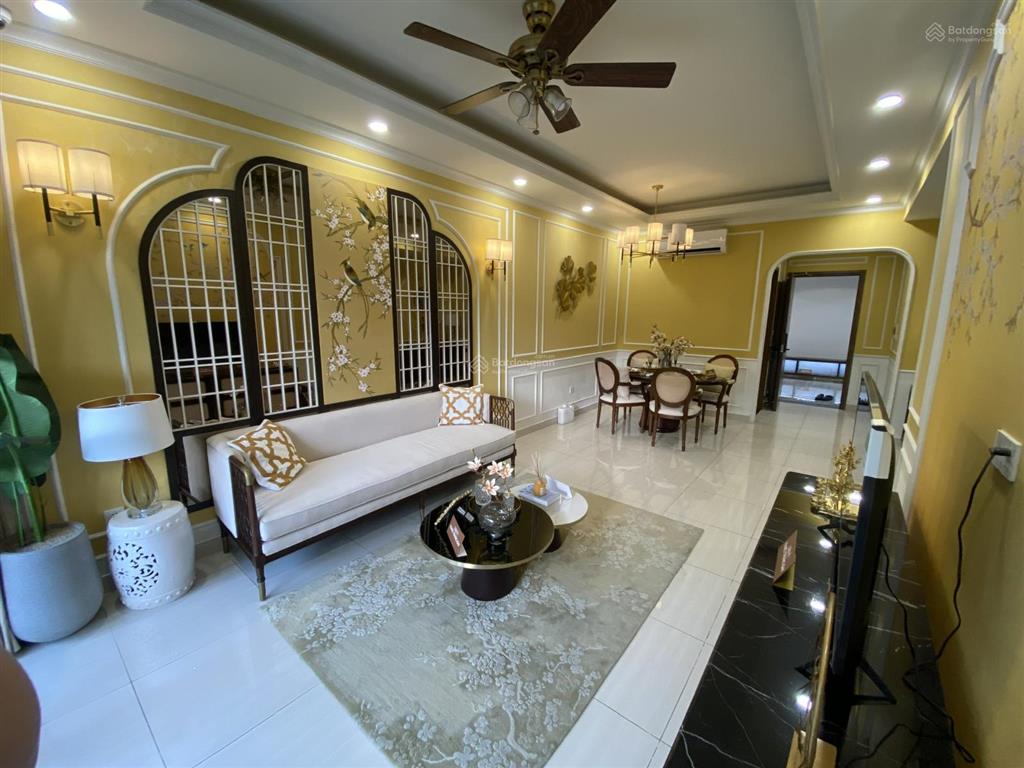 Chính chủ cho thuê căn studio 1n full đồ vinhomes westpoint giá từ 12tr/tháng.  0385 418 ***