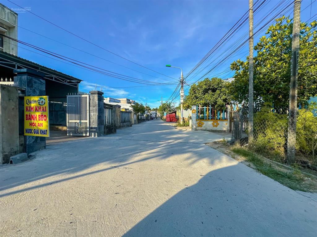 Bê tông rộng 3  4m gần trần hưng đạo, trần thủ độ và fpt.  ngay zalo 24/7