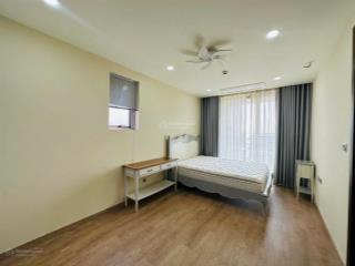 Căn góc hiếm midtown m7  84m  2pn 2vs  view villa đẹp, giá 8,45 tỷ, tl. 0909 209 *** thảo