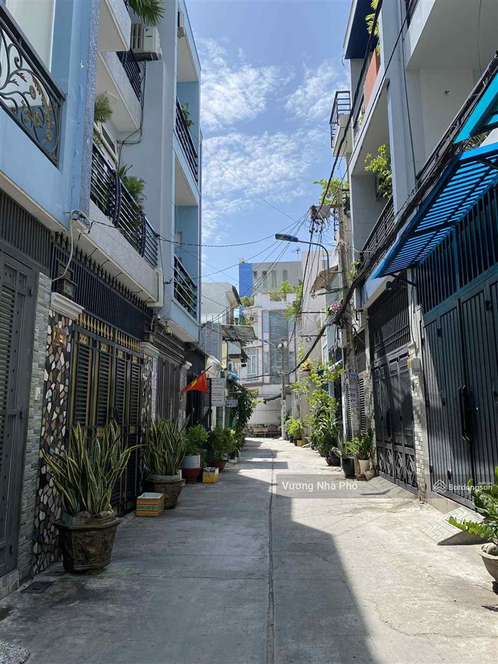 Hẻm 4m kênh tân hóa 4x24m gác 8.3 tỷ
