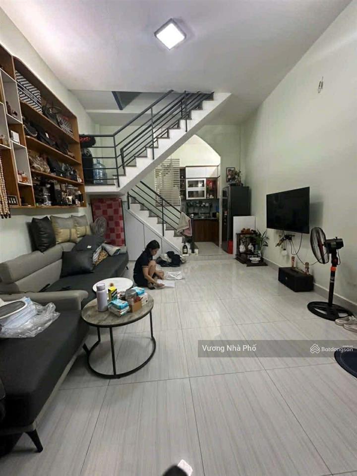 Mt lê quốc trinh 4x7m 1 lầu đúc 5.85 tỷ ngay trường gtvt3