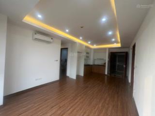 Bán căn 3 ngủ 86m tại ct8b dương nội , sô đỏ, nội thất nhu hình giá 4.55 tỷ  em định 0878 800 ***