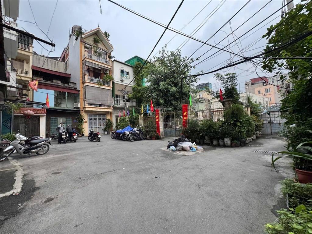 Bán nhà đẹp  ngõ 1 cầu đơ 3, hà cầu  hà đông 57m sổ đỏ giá 11.5 tỷ  0878 800 ***