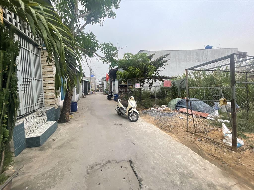 Bán đất 133m2 vuông vức tại 16/257/10 ấp 2, đông thạnh, hóc môn, 4,78 tỷ, giá tốt