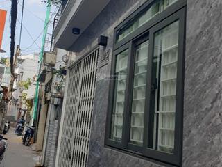 Nhà đường duy tân, p.15, phú nhuận, ngang 4,8m, 2 tầng, giá 5,4 tỷ