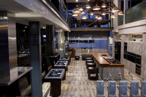 Cho thuê góc 2 mặt tiền 251 nguyễn văn trỗi, phú nhuận, dt 16x26m, 1 trệt 2 lầu, dtsd 1000 m2