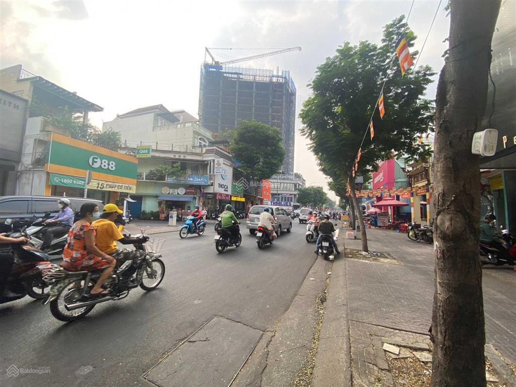 Cho thuê mặt tiền số 347 lê văn sỹ, quận 3, dt 15x26m, 1 trệt 1 lầu, dtsd 800 m2