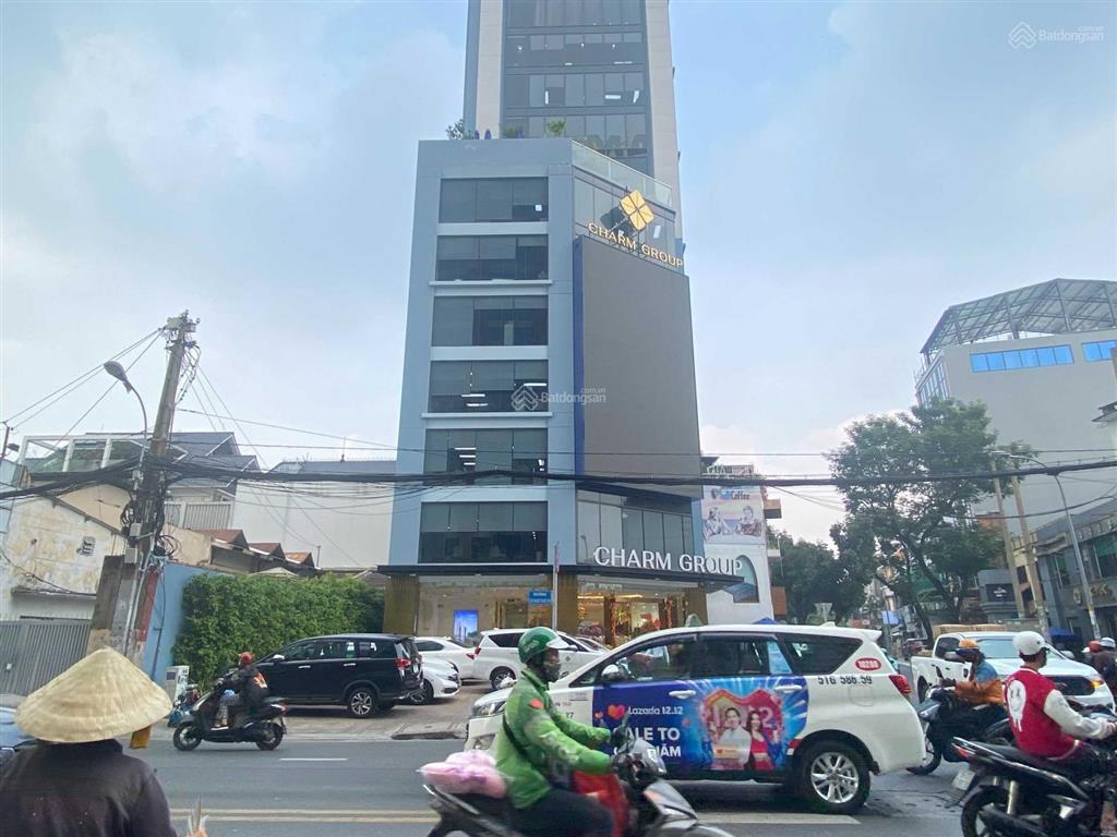 Cho thuê tòa 2 mặt tiền số 92 cách mạng tháng 8, quận 3, dt 20x25m, 2 hầm 12 lầu, dtsd 2.500m2
