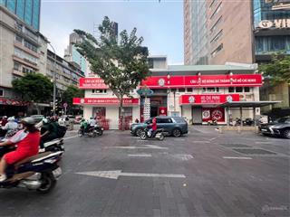 Cho thuê góc 2mt số 12 nguyễn huệ  ngô đức kế, quận 1, dt 30x27m, 1 trệt 2 lầu, dtsd 2.000m2