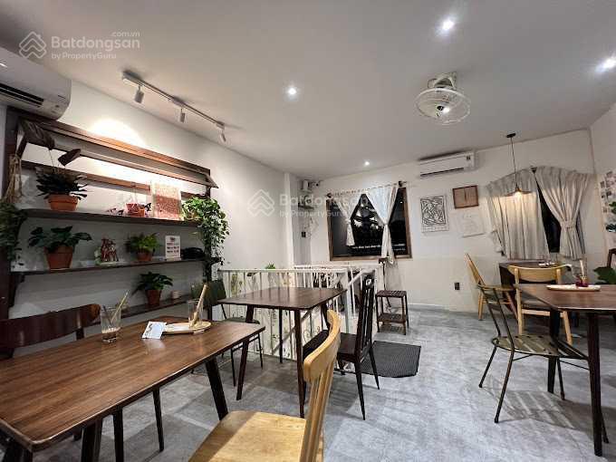 Cho thuê góc 2 mt số 274 võ thị sáu  nguyễn thông, quận 3, dt 15x35m, 1 trệt 2 lầu, dtsd 1.300m2