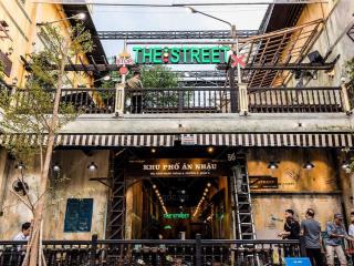 Cho thuê mặt tiền số 181 cách mạng tháng tám, quận 3, dt 15x20m, 1 trệt 1 lầu, dtsd 600 m2