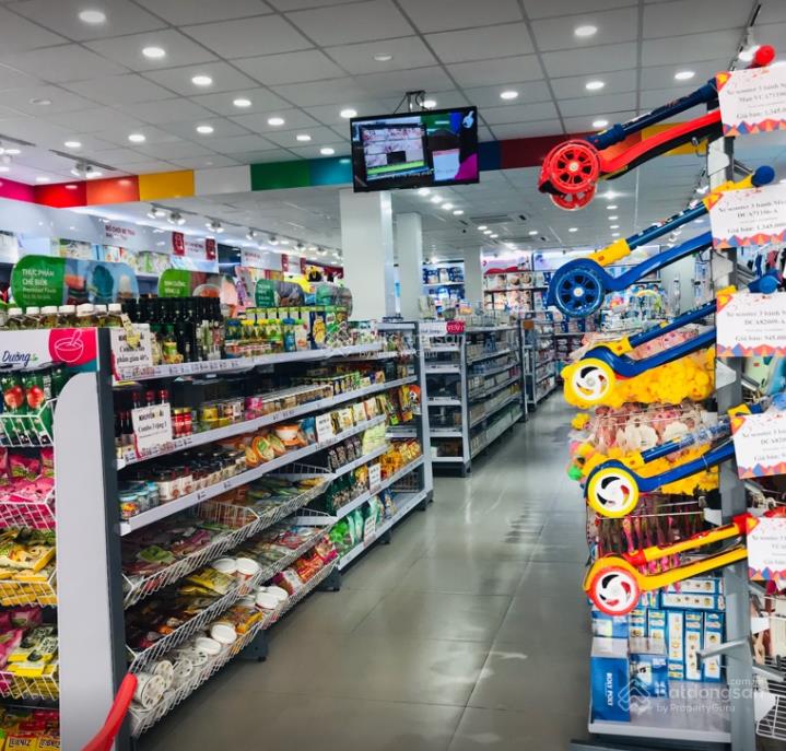 Cho thuê mặt tiền số 217 nguyễn thị thập, quận 7, dt 8.6x25m, 1 trệt 2 lầu, dtsd 650m²