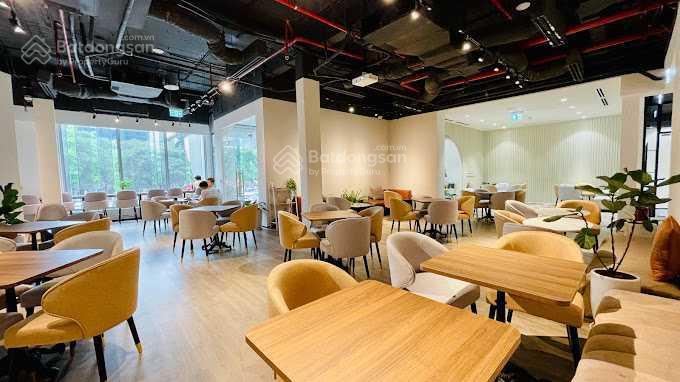 Cho thuê nhà mặt tiền tôn đức thắng, quận 1, dt 25x40m, 1 trệt, 2 lầu. dtsd 2.600m2