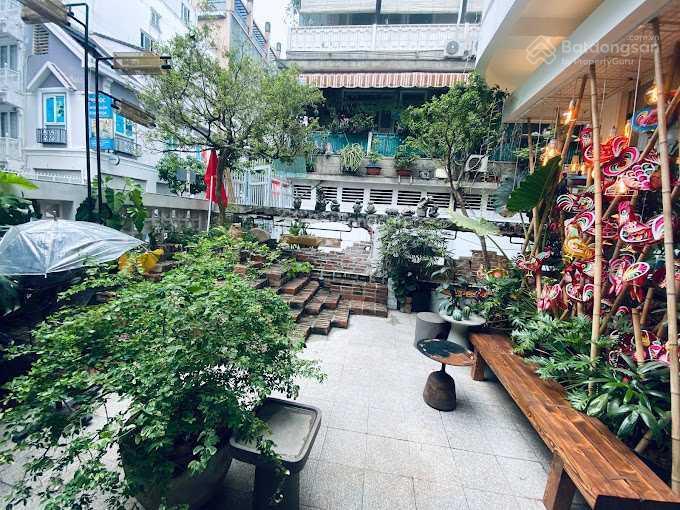 Cho thuê nhà mặt tiền phan kế bính, quận 1. dt 15x25m. 1 trệt, 2 lầu. dtsd 800m2