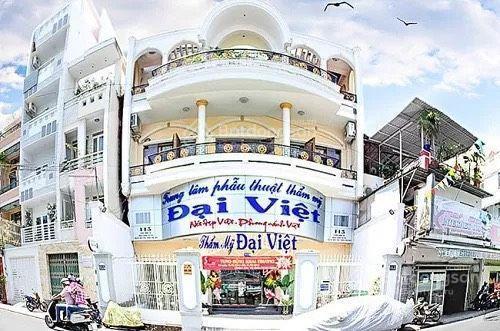 Cho thuê nhà mặt tiền trần đình xu, quận 1. dt dt 8x25m. 1 trệt, 2 lầu. dtsd 600m2