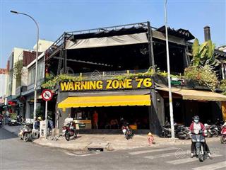 Cho thuê nhà góc 2 mt nguyễn văn thủ, q1. dt 9x25m. 1 trệt 1 lầu. dtsd 300m2
