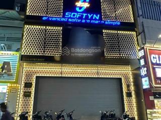 Cho thuê nhà mặt tiền nguyễn thượng hiền, quận 3. dt 8x40m, 1 trệt, 3 lầu, dtsd 800m2