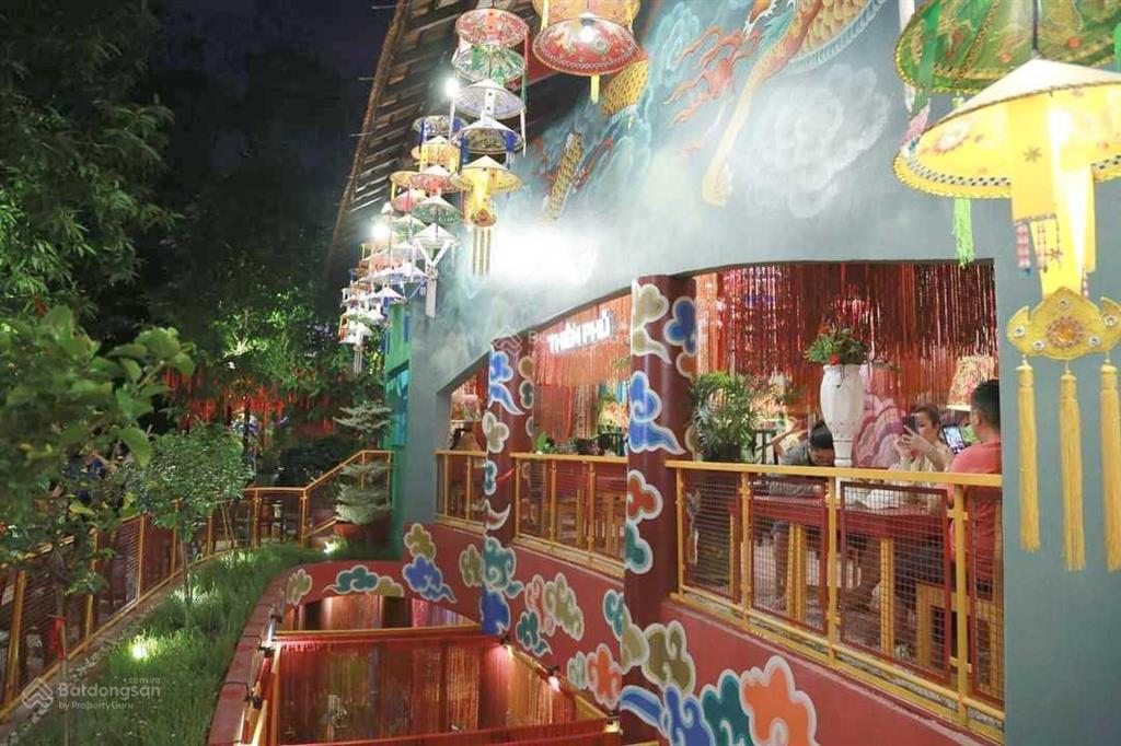 Cho thuê nhà mặt tiền sư thiện chiếu, quận 3. dt 10x40m. 1 trệt, 2 lầu. dtsd 1.200m2