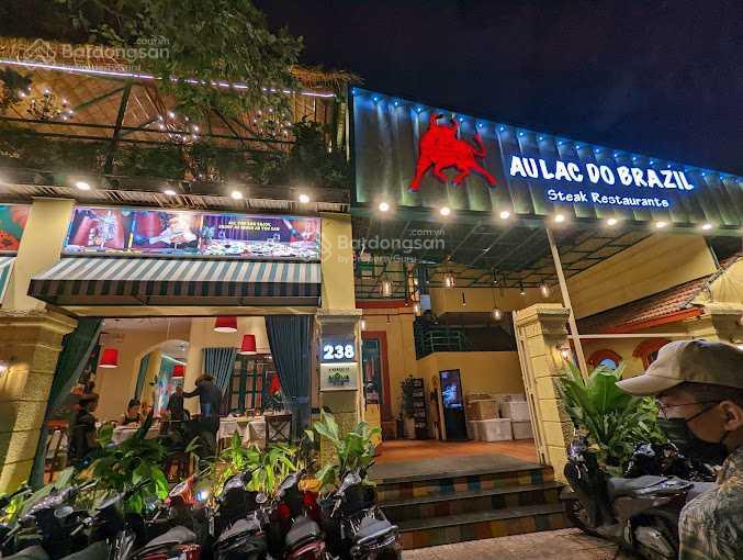 Cho thuê nhà mặt tiền trần quang diệu, quận 3. dt 20x30m. 1 trệt, 2 lầu. dtsd 1.600m2.