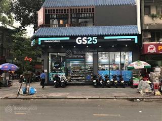Cho thuê nhà góc 2 mặt tiền đường hồ tùng mậu, quận 1. dt 8x20m, 1 trệt 2 lầu, dtsd 480m2