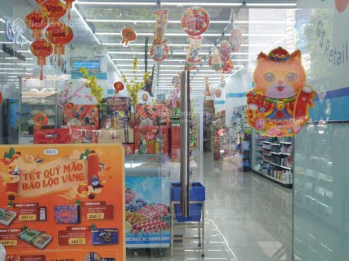 Cho thuê nhà góc 2 mặt tiền đường hồ tùng mậu, quận 1. dt 8x20m, 1 trệt 2 lầu, dtsd 480m2