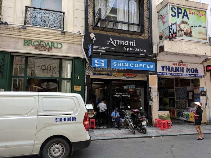 Cho thuê nhà mặt tiền hồ huấn nghiệp, quận 1. dt 10x50m, 1 trệt, 1 lầu. dtsd 1.000m2