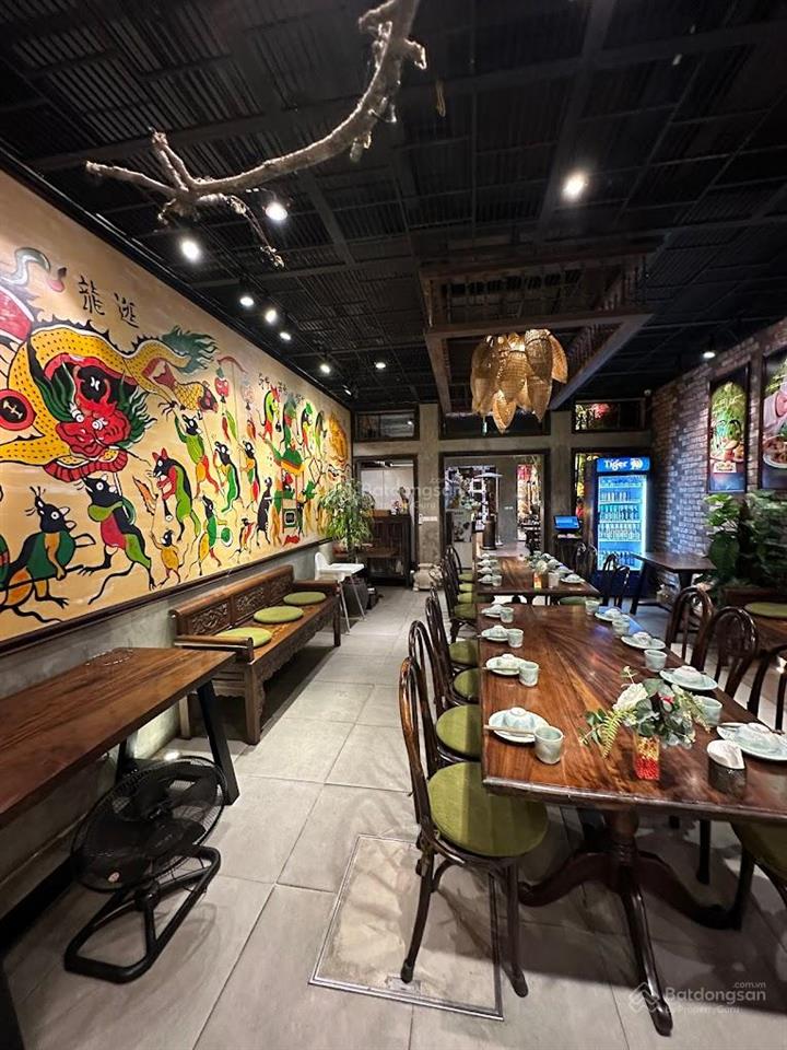 Cho thuê nhà mặt phố thảo điền, quận 2. dtsd 600m2, chính chủ tốt