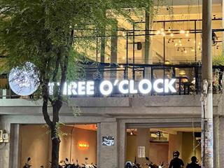 Cho thuê nhà mặt tiền nguyễn gia trí, phường 25, quận bình thạnh. dt 8x30m. trệt 2 lầu