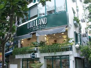 Cho thuê mặt tiền đường trường sa, quận phú nhuận. dt 8x40m, view đẹp, vị trí đắc địa
