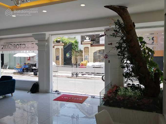 Cho thuê nhà mặt tiền nguyễn thị diệu, quận 3. dt 10x30m. 1 trệt, 3 lầu. dtsd 1.000m2