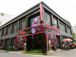 Cho thuê nhà mặt tiền huỳnh khương ninh, quận 1. dt 20x50m, 1 trệt, 1 lầu. dtsd 1.600m2