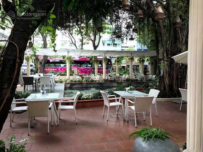 Cho thuê nhà mặt tiền trương định, quận 3. dt 40x50m. 1 trệt, 2 lầu. dtsd 4.000m2