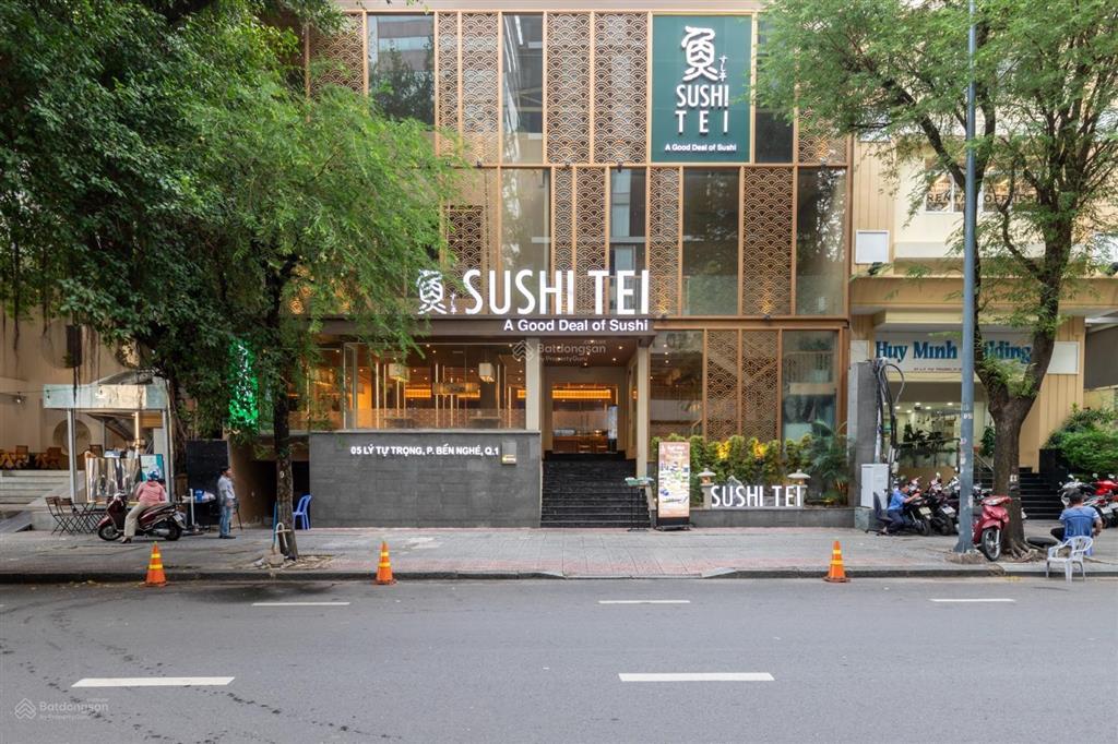 Cho thuê mặt bằng kinh doanh nhà hàng, cà phê, siêu thị, showroom, ngân hàng đường lý tự trọng