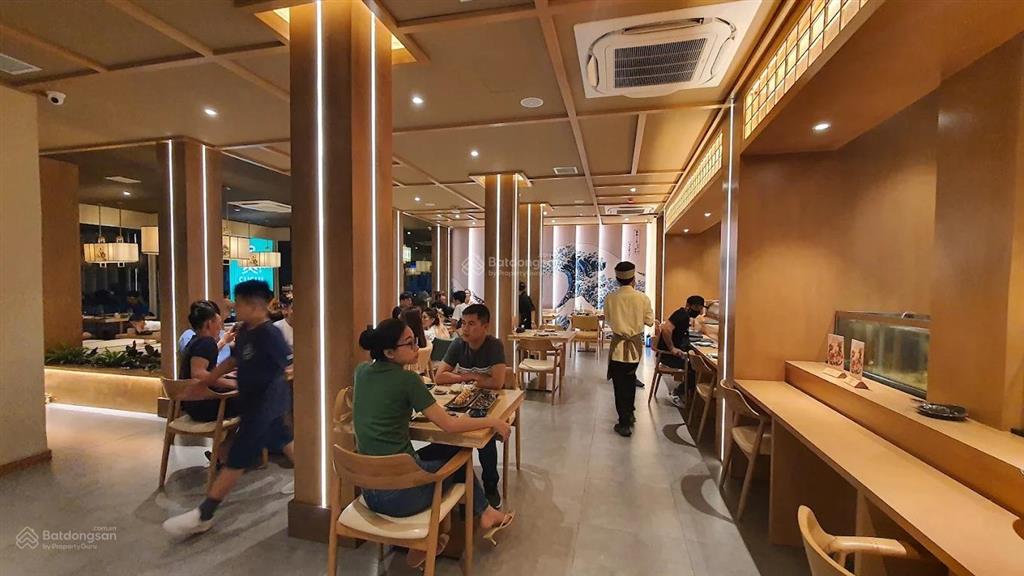 Cho thuê mặt bằng kinh doanh nhà hàng, cà phê, siêu thị, showroom, ngân hàng đường lý tự trọng