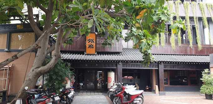 Cho thuê nhà mặt tiền nguyễn văn giai, quận 1. dt 20x70m. 1 trệt. dtsd 1.200m2