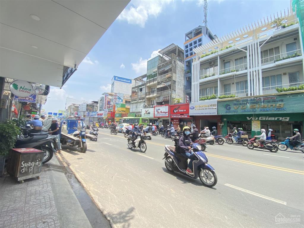 Cho thuê tòa số 303 phan đình phùng, phú nhuận, dt 8.5x35m nở hậu 11m, 1 trệt 5 lầu, dtsd 1.400m2